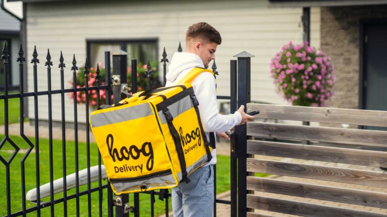 Delivery Courier